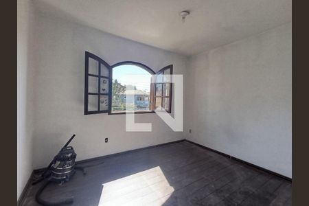 Casa à venda com 4 quartos, 178m² em Vila Sonia, São Paulo