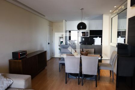 Sala de apartamento à venda com 3 quartos, 71m² em Usina Piratininga, São Paulo