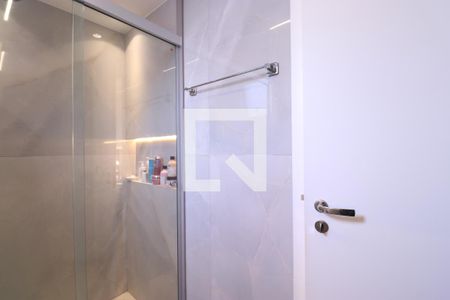 Banheiro da Suíte de apartamento à venda com 1 quarto, 63m² em Vila Anglo Brasileira, São Paulo