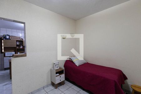 Sala  de casa à venda com 3 quartos, 230m² em Vila Nova Galvão, São Paulo