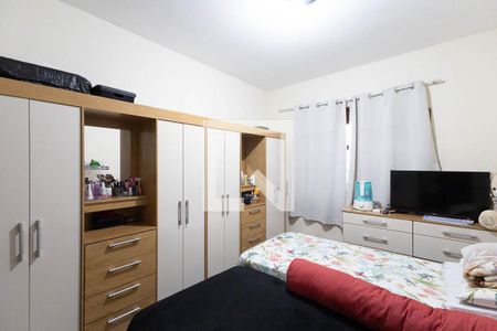 Suíte 1 de casa à venda com 3 quartos, 230m² em Vila Nova Galvão, São Paulo