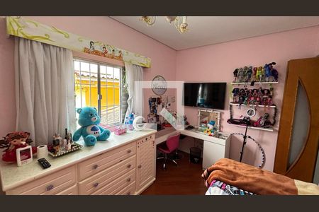 Quarto 1 de casa para alugar com 3 quartos, 205m² em Jardim do Estádio, Santo André