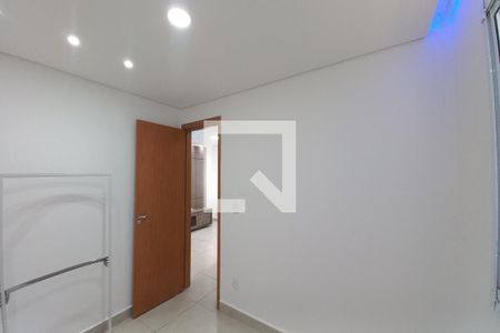 Quarto 1 de apartamento à venda com 2 quartos, 47m² em Parque Industrial, Campinas
