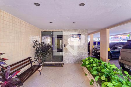 Hall de entrada de apartamento à venda com 2 quartos, 70m² em Méier, Rio de Janeiro