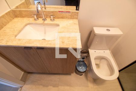 Banheiro de apartamento para alugar com 1 quarto, 43m² em Campo Belo, São Paulo