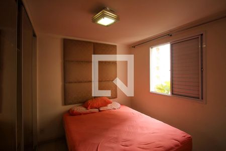 Suíte de apartamento para alugar com 2 quartos, 55m² em Vila Ivone, São Paulo