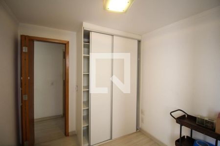 Quarto de apartamento para alugar com 2 quartos, 55m² em Vila Ivone, São Paulo