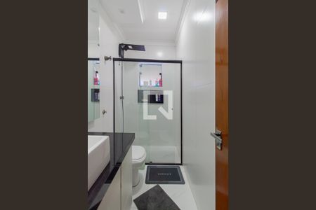 Banheiro de casa à venda com 2 quartos, 140m² em Vila Marieta, São Paulo