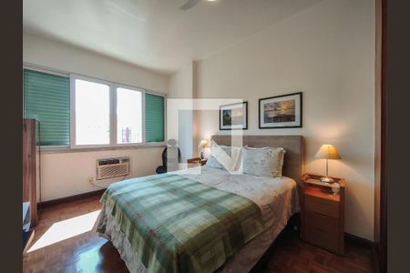 Suíte de apartamento à venda com 4 quartos, 200m² em Tijuca, Rio de Janeiro