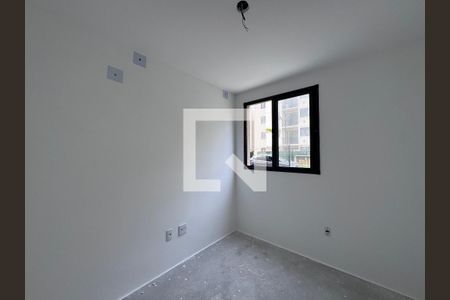 Quarto de apartamento à venda com 2 quartos, 72m² em Barra da Tijuca, Rio de Janeiro