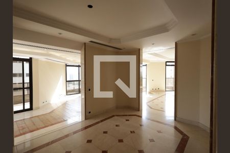 Hall de apartamento para alugar com 4 quartos, 637m² em Vila Andrade, São Paulo