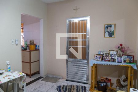 Sala 2 de casa à venda com 2 quartos, 199m² em Jardim Santa Edwirges, Guarulhos
