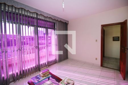 Quarto 2 de casa à venda com 5 quartos, 310m² em Vila da Penha, Rio de Janeiro