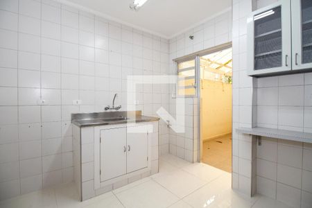 Cozinha de apartamento para alugar com 1 quarto, 60m² em Pinheiros, São Paulo