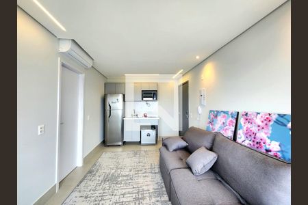 Sala de apartamento para alugar com 1 quarto, 40m² em Indianópolis, São Paulo