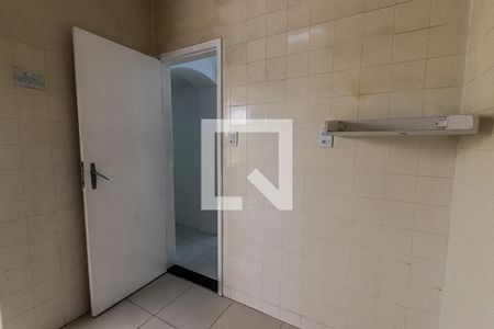 Cozinha de apartamento para alugar com 2 quartos, 75m² em Costa Azul, Salvador