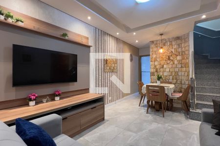 Sala de casa à venda com 3 quartos, 200m² em Jardim Santa Cecilia, Guarulhos