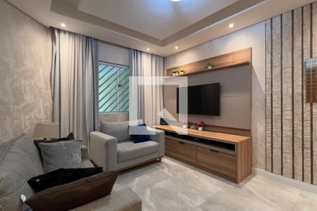 Sala de casa à venda com 3 quartos, 200m² em Jardim Santa Cecilia, Guarulhos