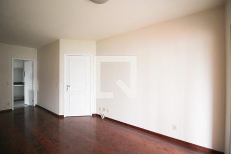Sala de apartamento para alugar com 3 quartos, 87m² em Indianópolis, São Paulo