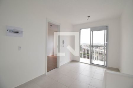 Sala/Cozinha de apartamento para alugar com 1 quarto, 28m² em Penha de França, São Paulo