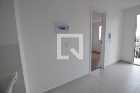 Sala/Cozinha de apartamento para alugar com 1 quarto, 28m² em Penha de França, São Paulo