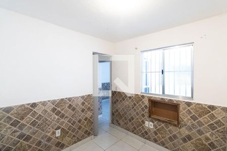 Quarto de casa para alugar com 1 quarto, 35m² em Campo Grande, Rio de Janeiro