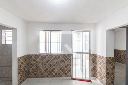 Sala de casa para alugar com 1 quarto, 35m² em Campo Grande, Rio de Janeiro