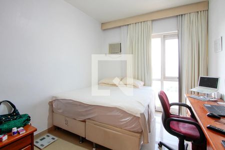 Quarto 2 de apartamento à venda com 3 quartos, 145m² em Barra da Tijuca, Rio de Janeiro