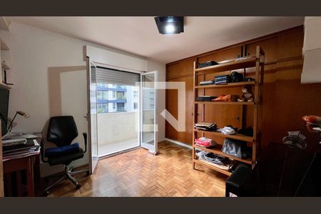 Quarto 1 de apartamento à venda com 2 quartos, 98m² em Cerqueira César, São Paulo