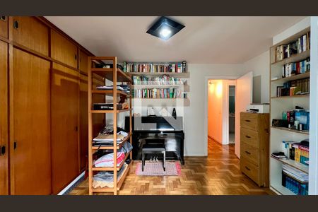 Quarto 1 de apartamento à venda com 2 quartos, 98m² em Cerqueira César, São Paulo