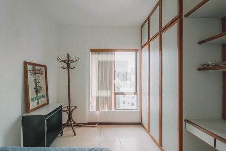 Quarto 2 de apartamento para alugar com 3 quartos, 280m² em Pituba, Salvador