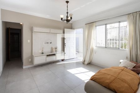 Sala 1 de casa à venda com 3 quartos, 160m² em Vila Ipojuca, São Paulo