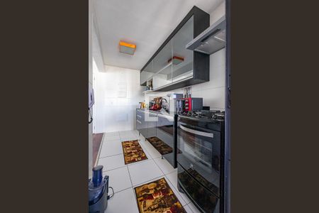 Sala/Cozinha de apartamento para alugar com 2 quartos, 73m² em Cerqueira César, São Paulo