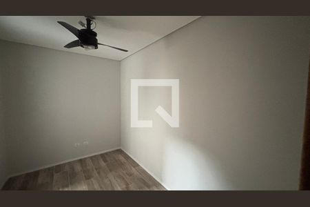 Quarto de apartamento à venda com 2 quartos, 100m² em Jardim Santo Alberto, Santo André