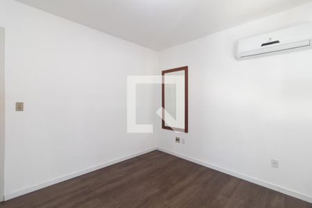 Quarto de apartamento à venda com 1 quarto, 52m² em Partenon, Porto Alegre