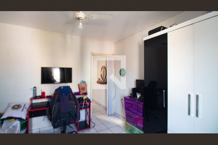 Quarto 2 de casa à venda com 3 quartos, 75m² em Vila Nivi, São Paulo