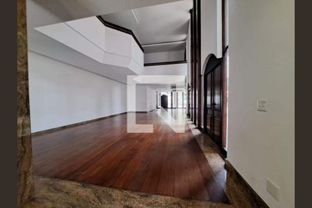 Casa à venda com 4 quartos, 1600m² em Barra da Tijuca, Rio de Janeiro