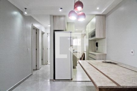 Sala de apartamento para alugar com 2 quartos, 43m² em Parque Jaraguá, São Paulo