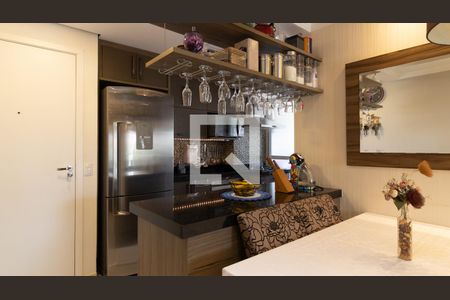 Cozinha de apartamento à venda com 2 quartos, 54m² em Parque Boturussu, São Paulo