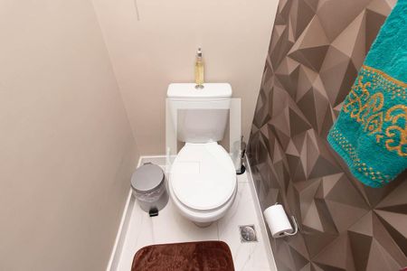 Lavabo da Sala de casa à venda com 3 quartos, 131m² em Vila Nivi, São Paulo