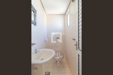 Lavabo de apartamento à venda com 3 quartos, 200m² em Azenha, Porto Alegre