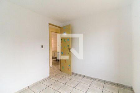 Quarto 1 de apartamento para alugar com 2 quartos, 56m² em Parque Santa Rita, São Paulo