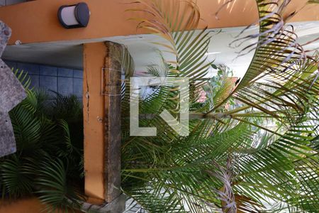 Área Externa de casa à venda com 3 quartos, 127m² em Vila Sao Paulo, São Paulo