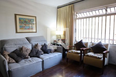 Sala de casa à venda com 3 quartos, 127m² em Vila Sao Paulo, São Paulo