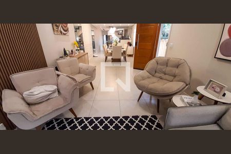 Sala de casa à venda com 4 quartos, 480m² em Veloso, Osasco