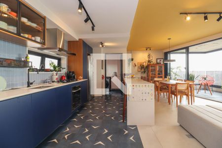 Sala/Cozinha de apartamento para alugar com 3 quartos, 150m² em Jardim das Bandeiras, São Paulo