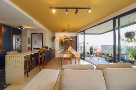 Sala/Cozinha de apartamento para alugar com 3 quartos, 150m² em Jardim das Bandeiras, São Paulo