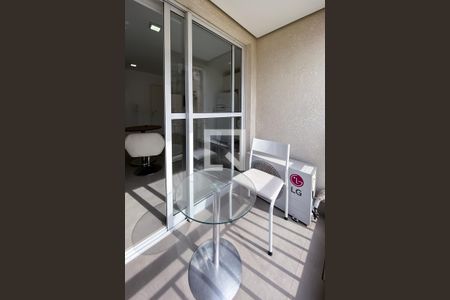 Varanda  de kitnet/studio para alugar com 1 quarto, 33m² em Consolação, São Paulo