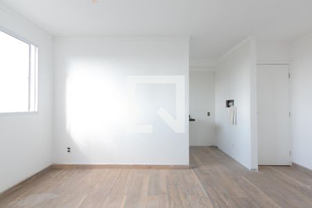 Sala de apartamento para alugar com 2 quartos, 42m² em Colônia (zona Leste), São Paulo