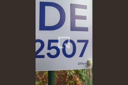 Placa de apartamento para alugar com 2 quartos, 58m² em Jardim São Pedro, Porto Alegre